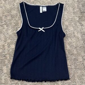 Divided Navy Tank Top with White Bow